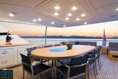 luxury_motor_yacht_exterior_118_6867_1