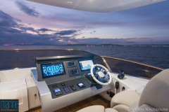 motor_yacht_fly_bridge_night_223_5778